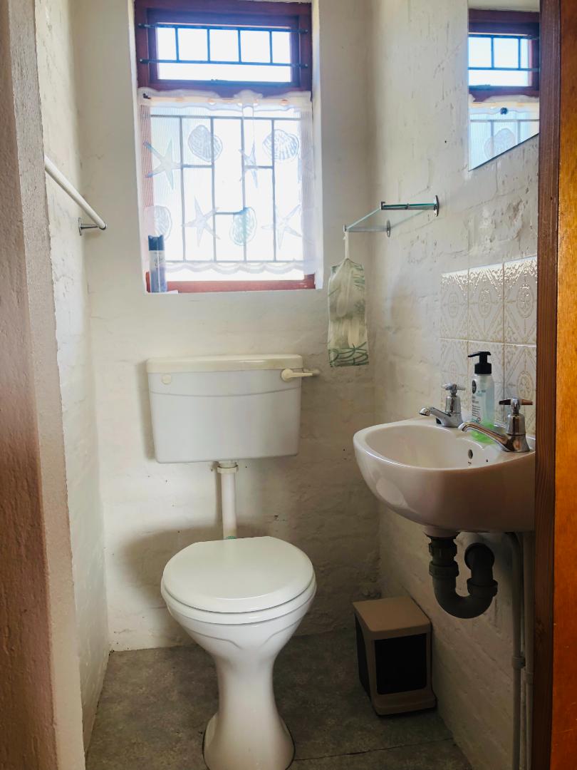 To Let 1 Bedroom Property for Rent in Fisherhaven Western Cape